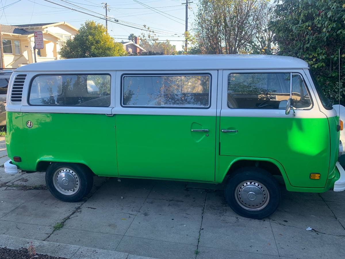 Volkswagen-Vw-bus-transporter-1978-8