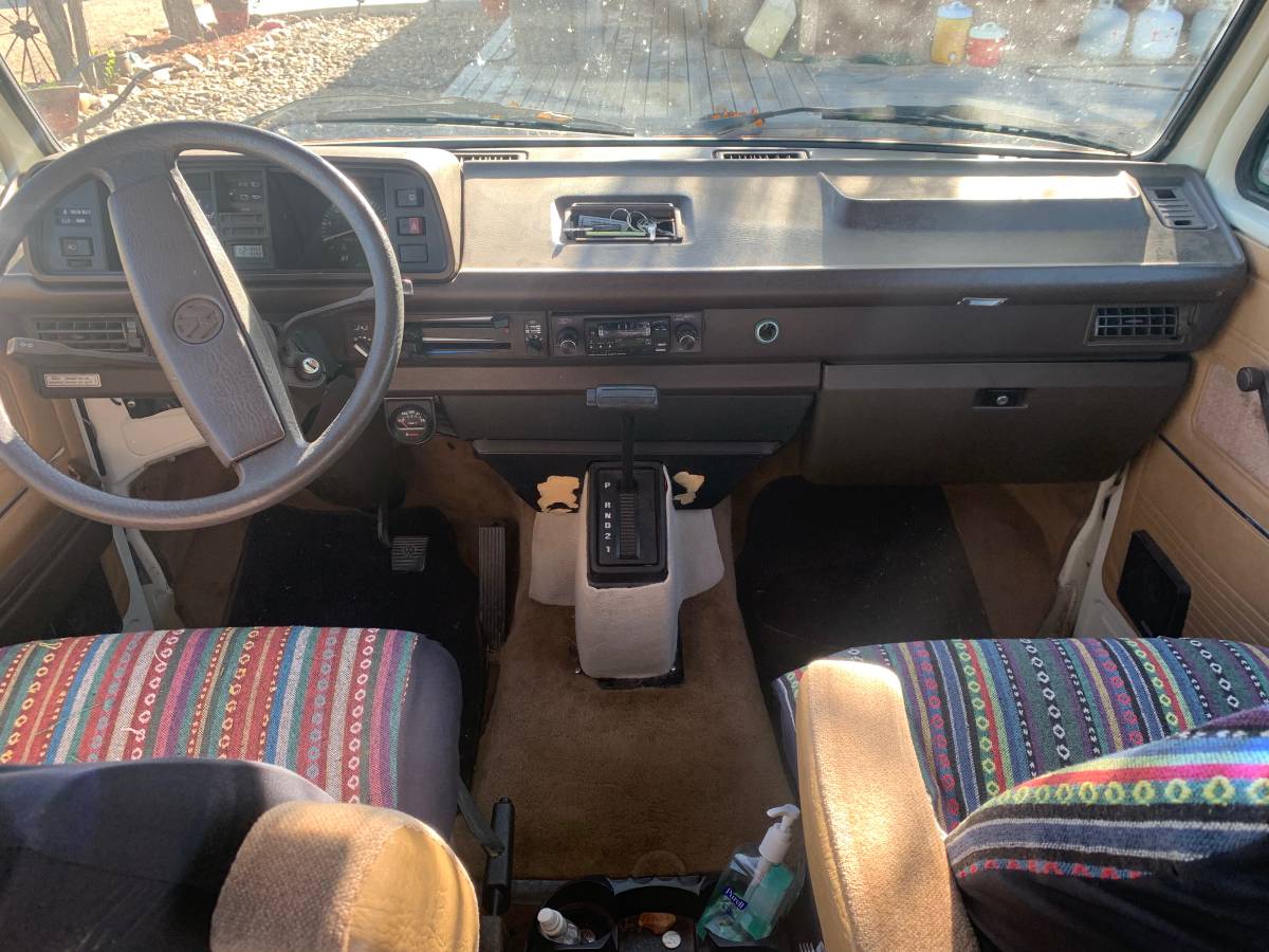 Volkswagen-Vw-vanagon-1985-7