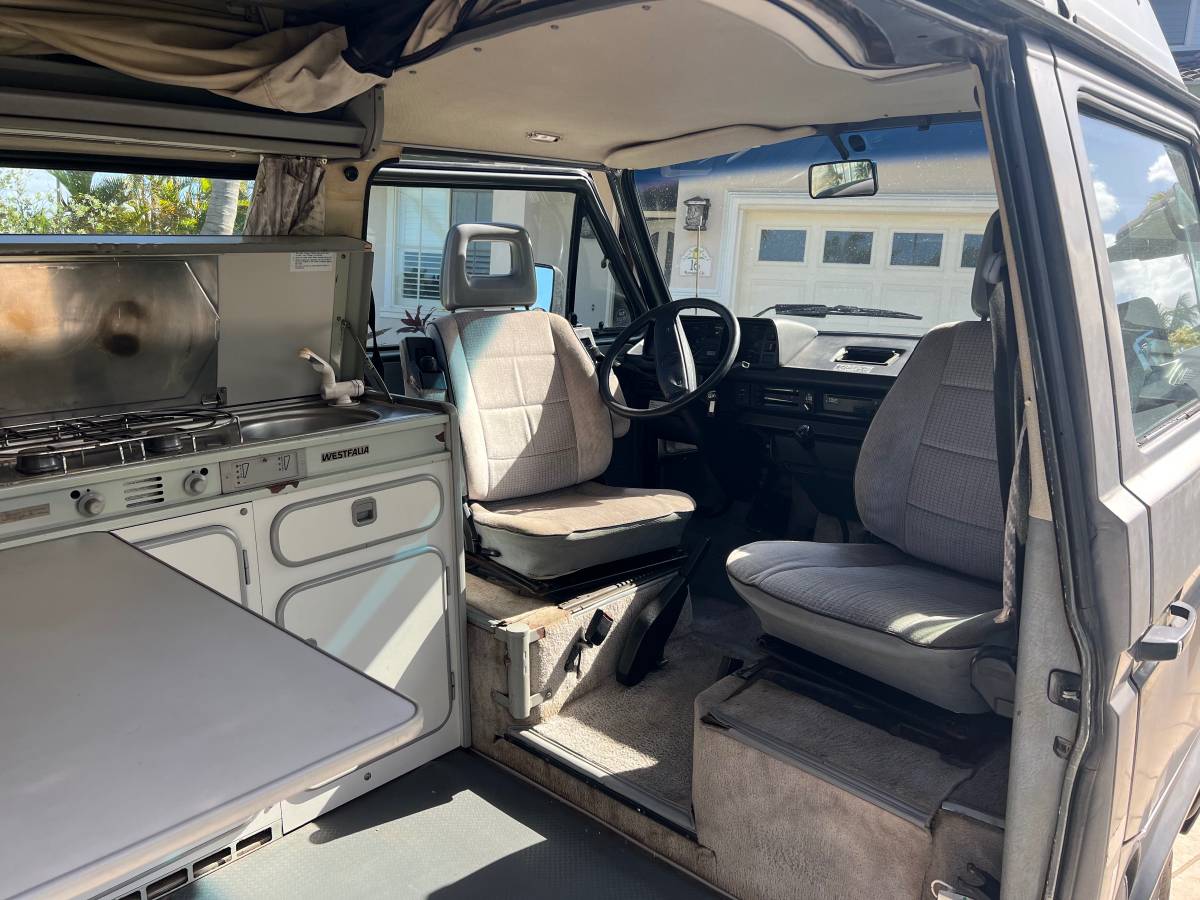 Volkswagen-Vw-westfalia-full-camper-1989-7