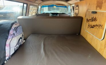 Volkswagen-Westfalia-1972-brown-70811-3