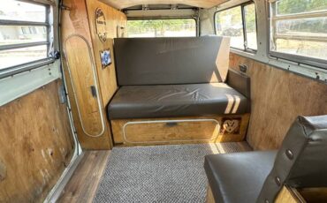 Volkswagen-Westfalia-1972-brown-70811-4