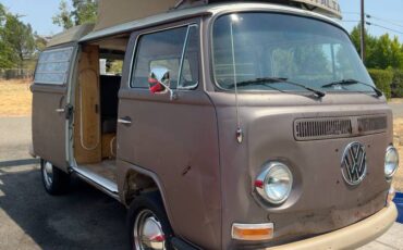 Volkswagen-Westfalia-1972-brown-70811-8