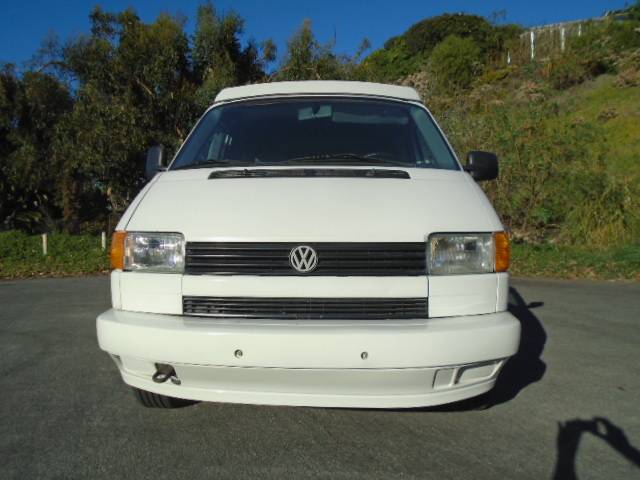 Volkswagen-Winnebago-camper-1995-1