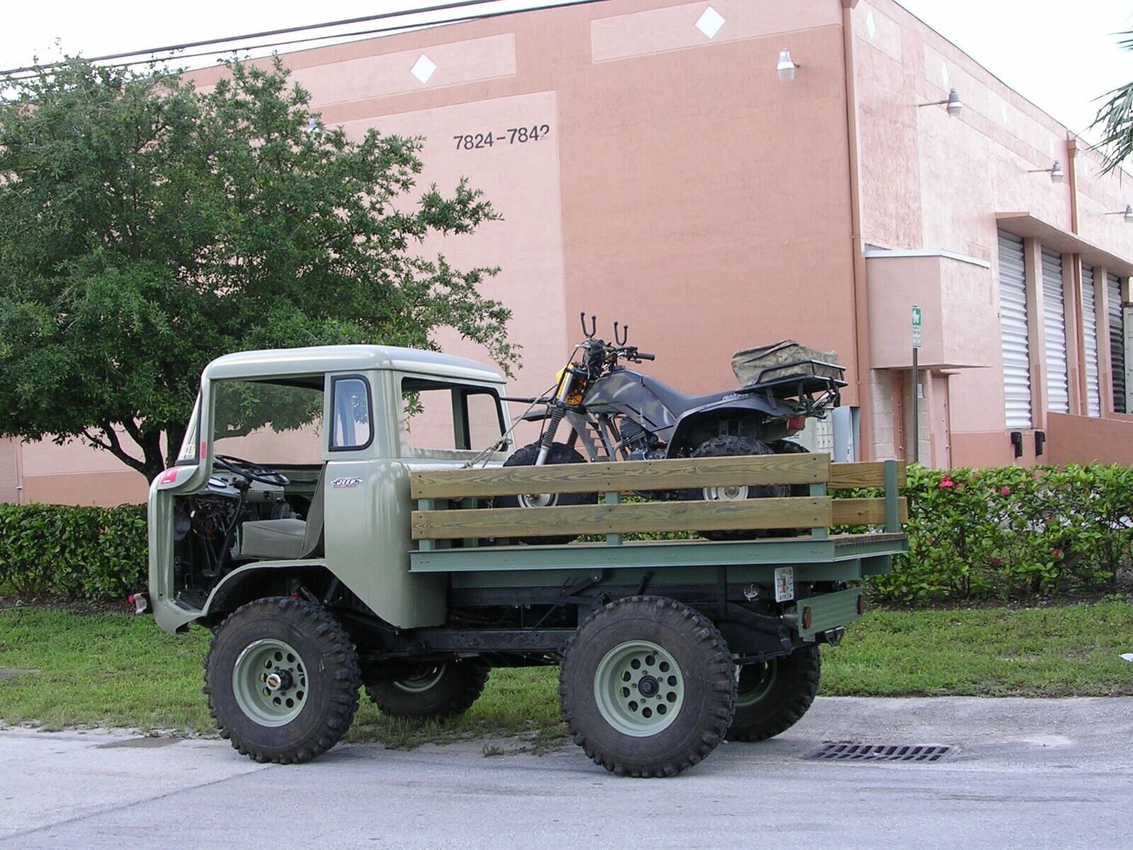 Willys-FC150-1960-1