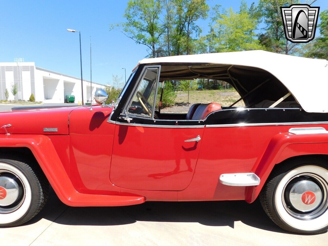 Willys-Jeepster-1949-Red-Red-140736-6