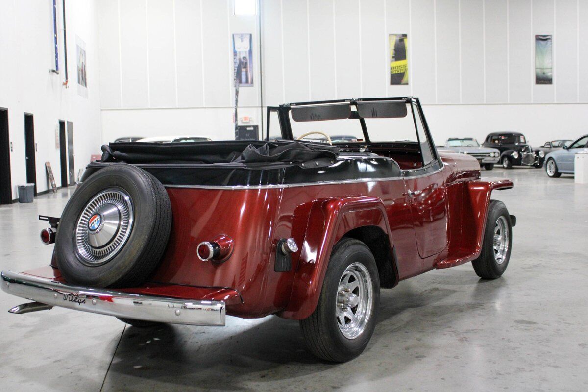 Willys-Jeepster-Cabriolet-1952-4