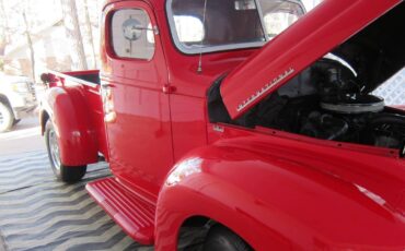 Willys-Overland-pickup-1949-1