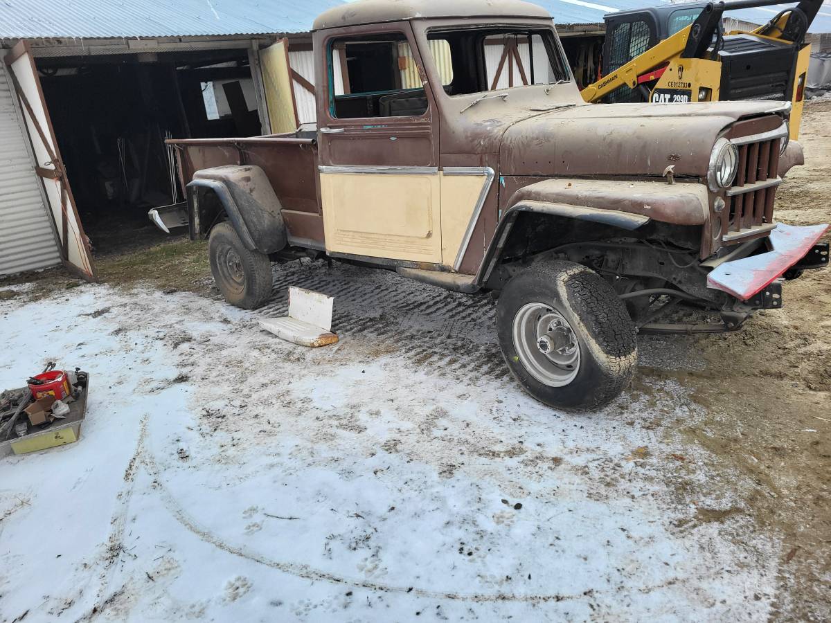 Willys-Pickup-1962-brown-198683-11