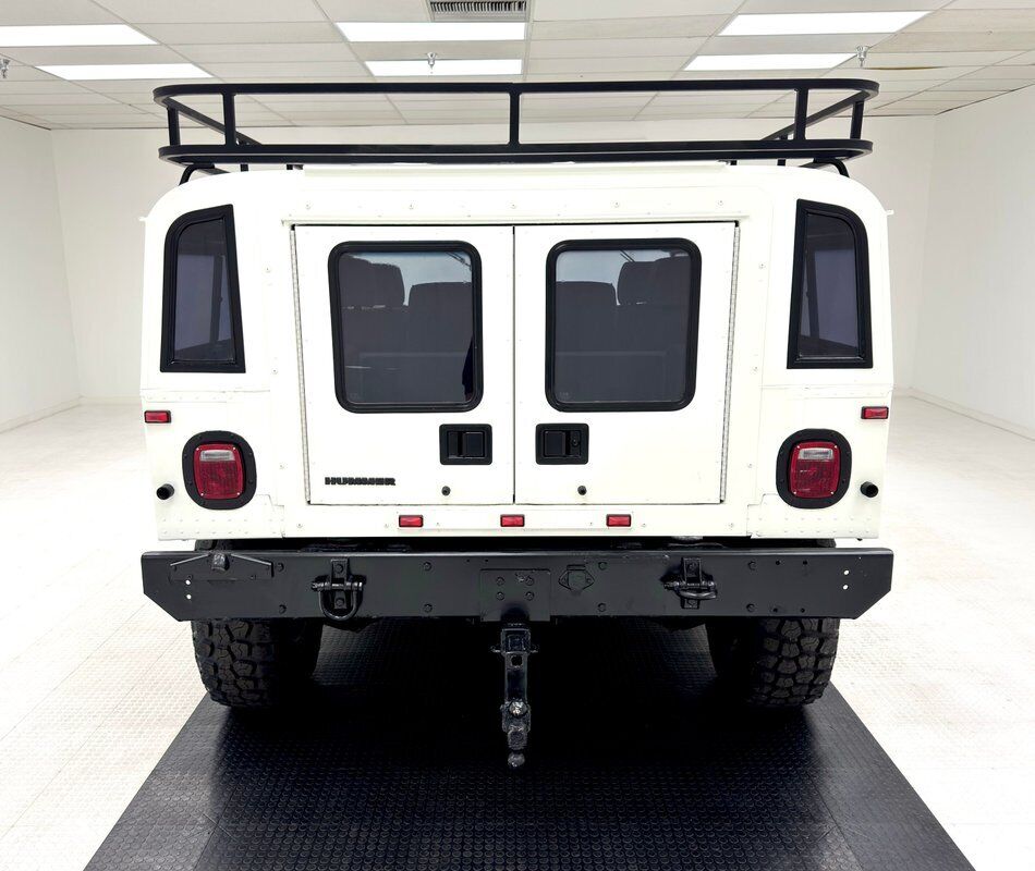 AM-General-Hummer-SUV-1995-White-Tan-155432-3