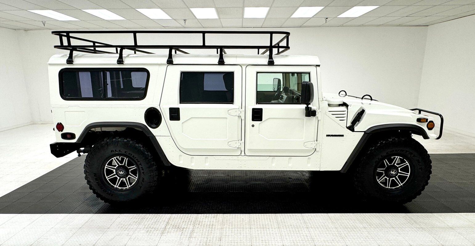 AM-General-Hummer-SUV-1995-White-Tan-155432-5