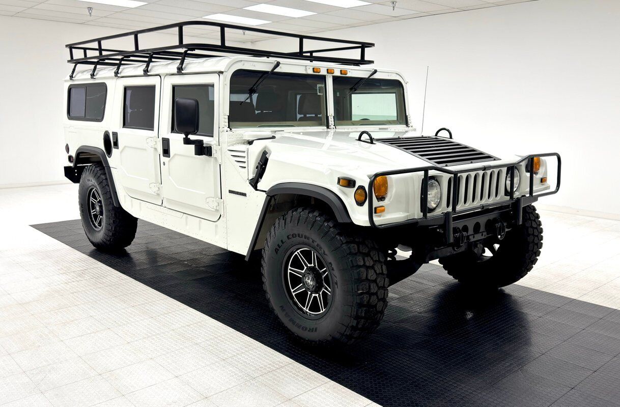 AM-General-Hummer-SUV-1995-White-Tan-155432-6