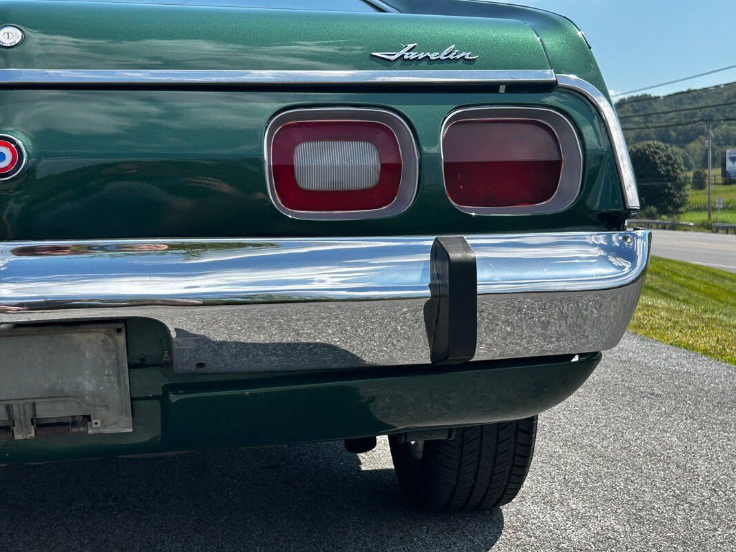 AMC-Javelin-Coupe-1973-Green-Black-0-33