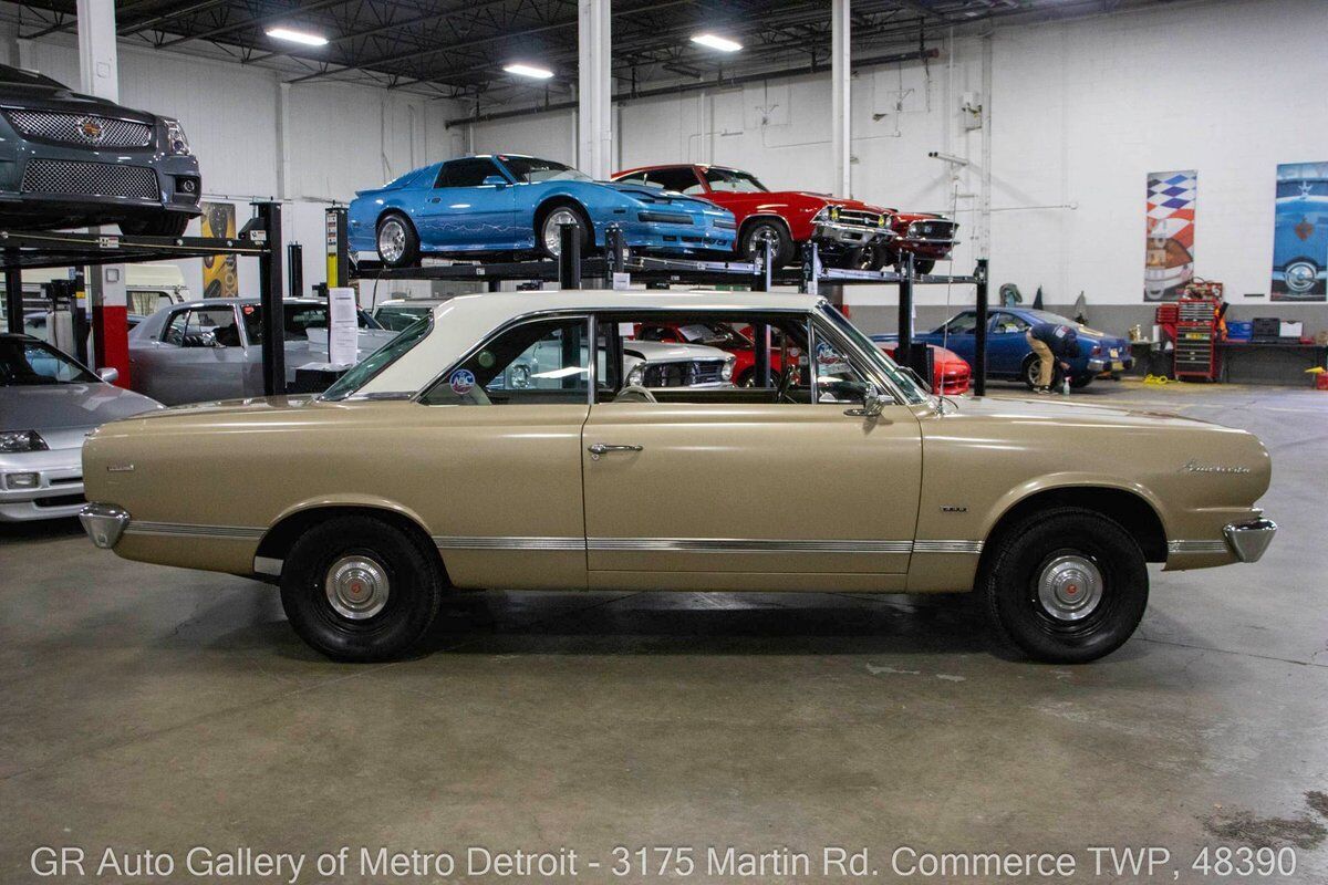 AMC-Rambler-1967-Gold-Tan-78457-7