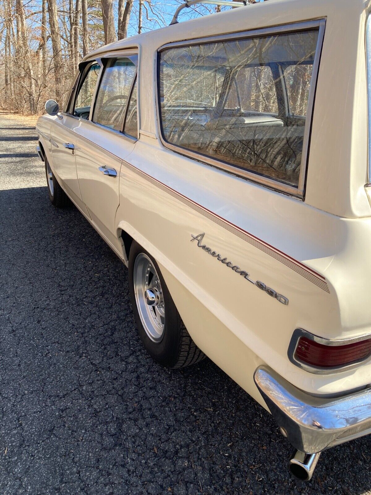 AMC-Rambler-American-330-Break-1964-White-115515-15