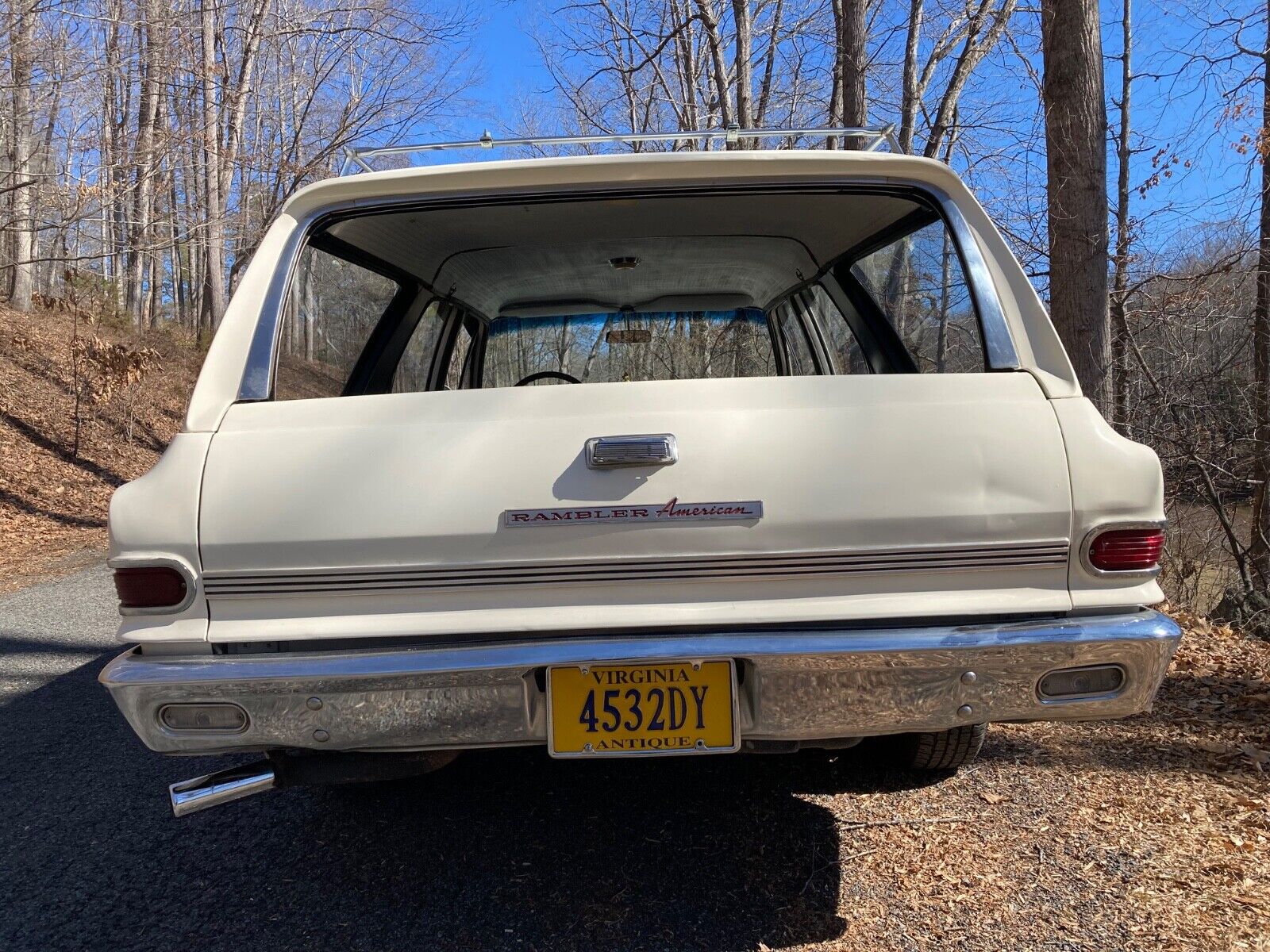 AMC-Rambler-American-330-Break-1964-White-115515-5