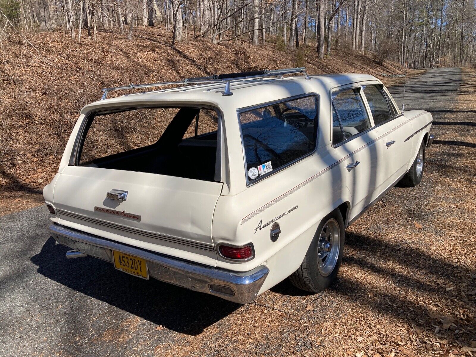 AMC-Rambler-American-330-Break-1964-White-115515-6