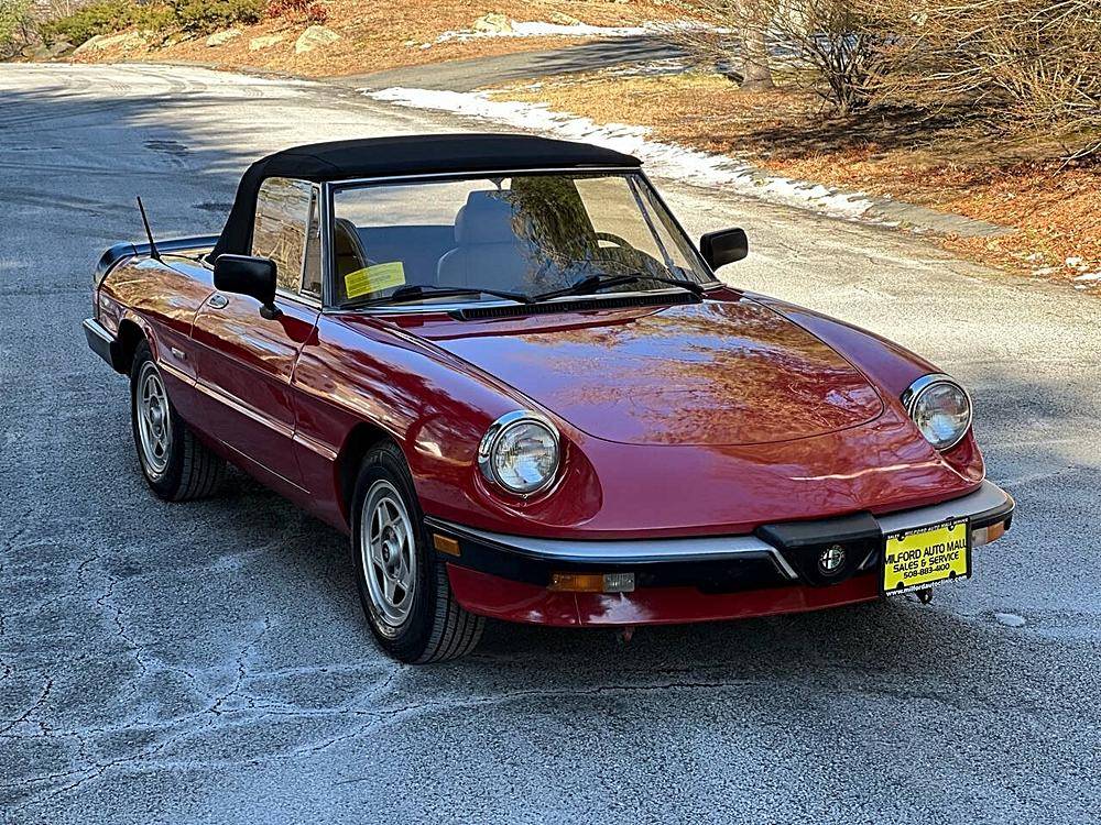 Alfa-romeo-Spider-1987-red-161039-1