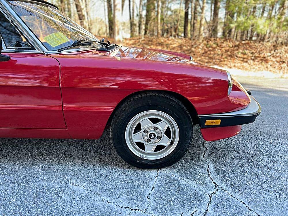 Alfa-romeo-Spider-1987-red-161039-23