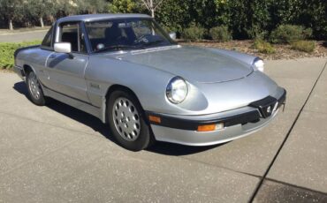 Alfa-romeo-Spider-1987-silver-40234