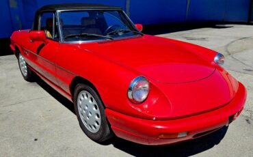 Alfa-romeo-Spider-1991-red-165978-1