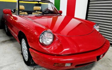 Alfa-romeo-Spider-1991-red-165978