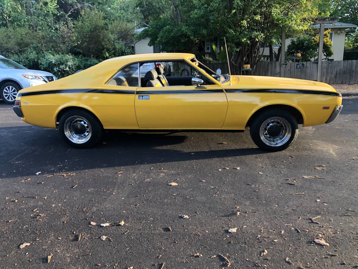 Amc-Javelin-1968-yellow-197949-5