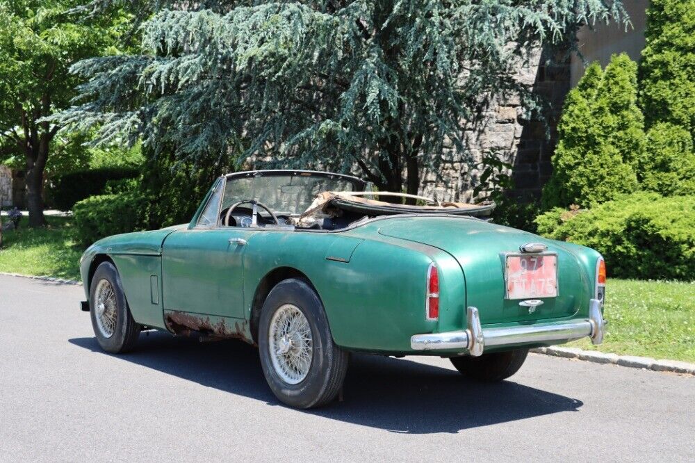 Aston-Martin-DB-Mark-lll-1958-Green-Black-0-5