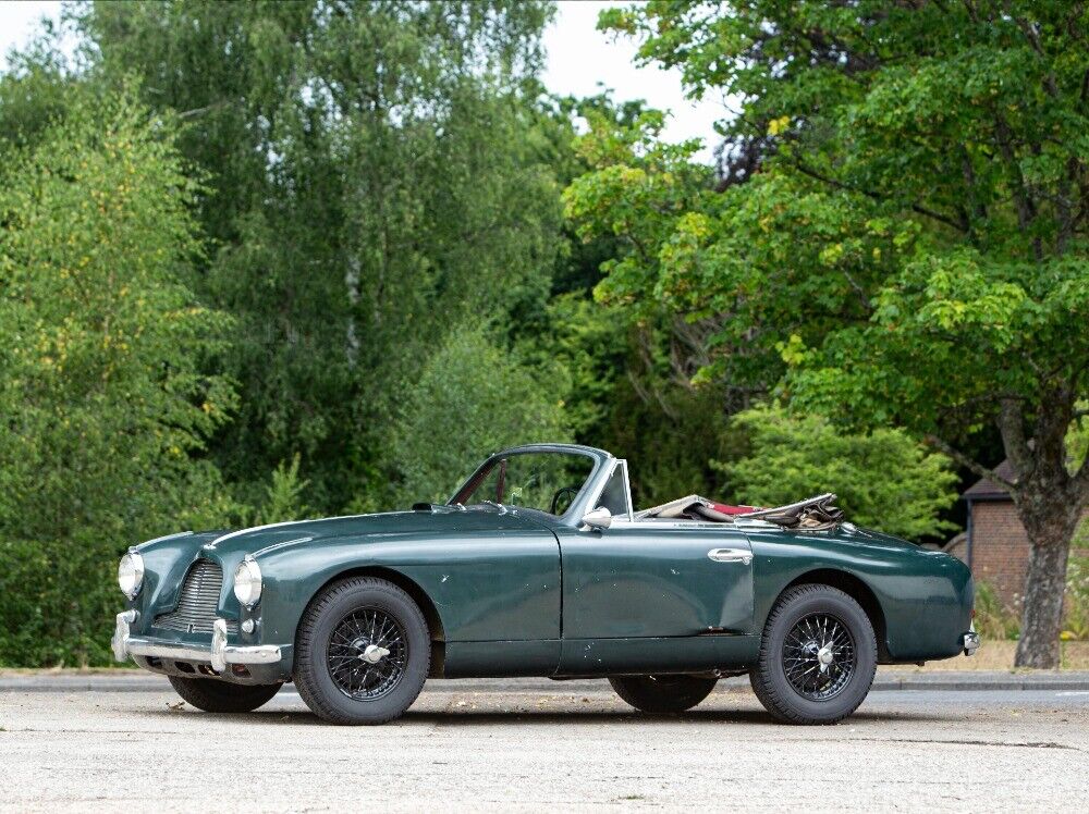 Aston-Martin-DB24-1955-Green-Burgundy-0-1