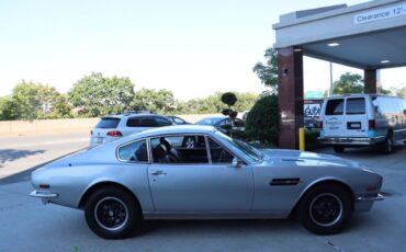 Aston-Martin-DBS-1971-Gray-Burgundy-0-4