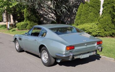 Aston-Martin-DBS-1971-Silver-Tan-0-5