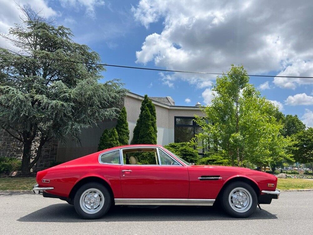 Aston-Martin-DBS-V8-1971-Red-Tan-0-2