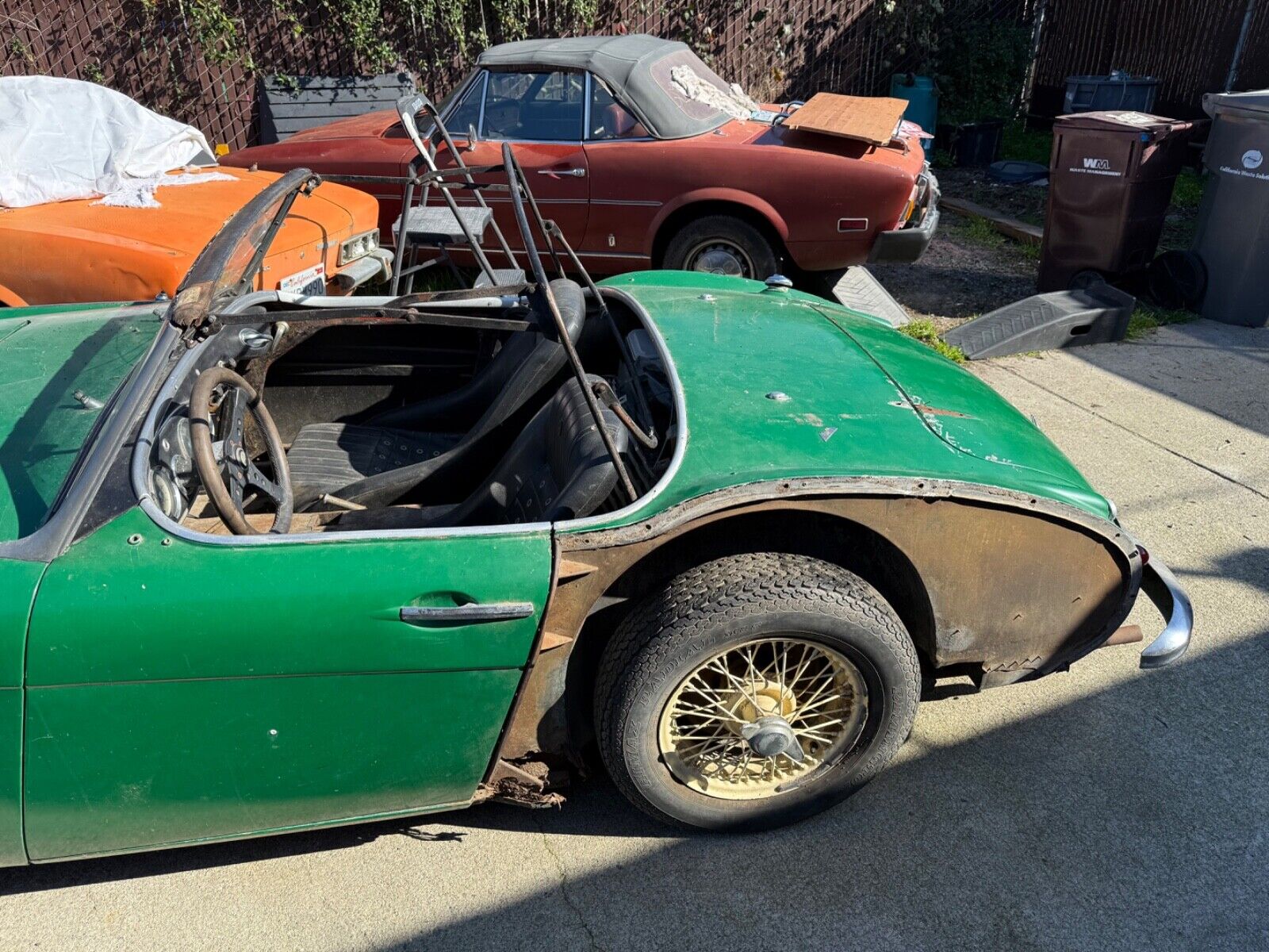 Austin-Healey-100-6-Cabriolet-1959-Green-Black-2102-4