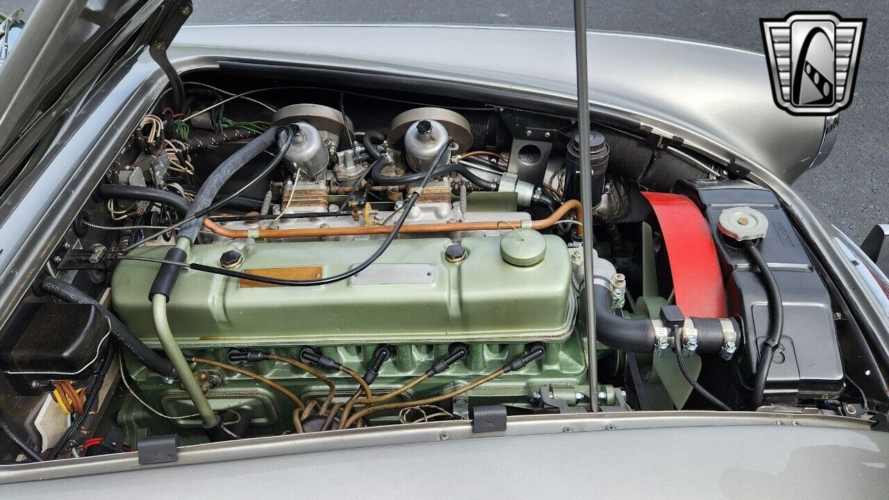 Austin-Healey-3000-1963-Silver-Black-104446-11