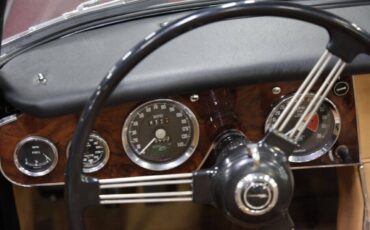 Austin-Healey-3000-Cabriolet-1965-Burgundy-Tan-37749-33