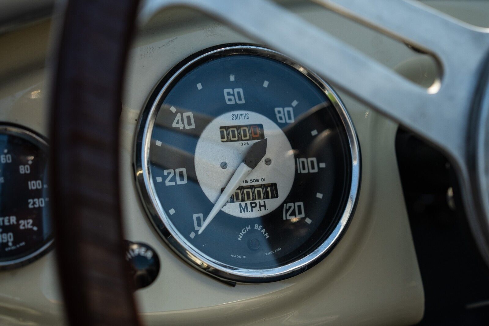 Austin-Healey-Other-Cabriolet-1956-White-Black-56-9