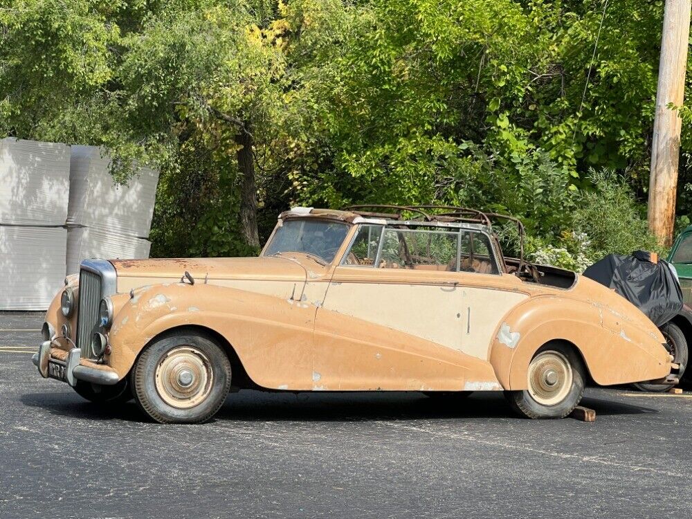 Bentley-4-12-Litre-1952-Tan-Tan-0-1