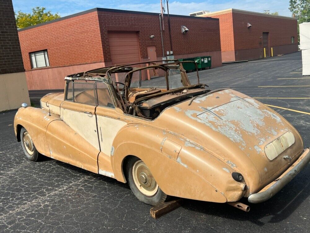 Bentley-4-12-Litre-1952-Tan-Tan-0-3