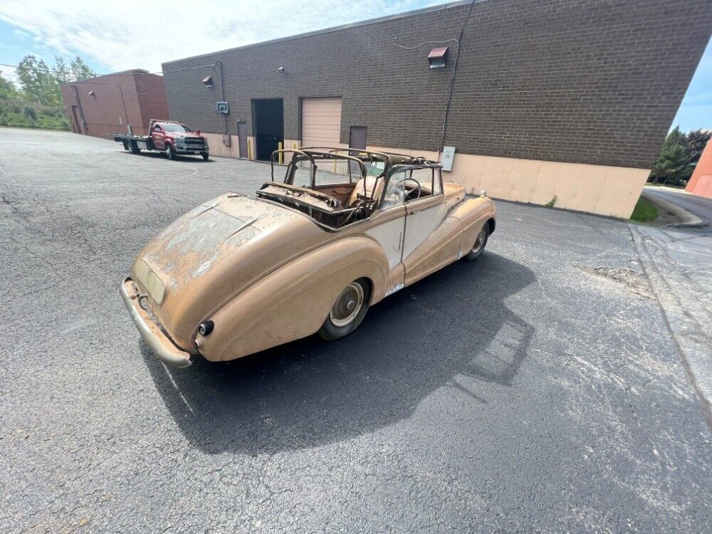 Bentley-4-12-Litre-1952-Tan-Tan-0-5