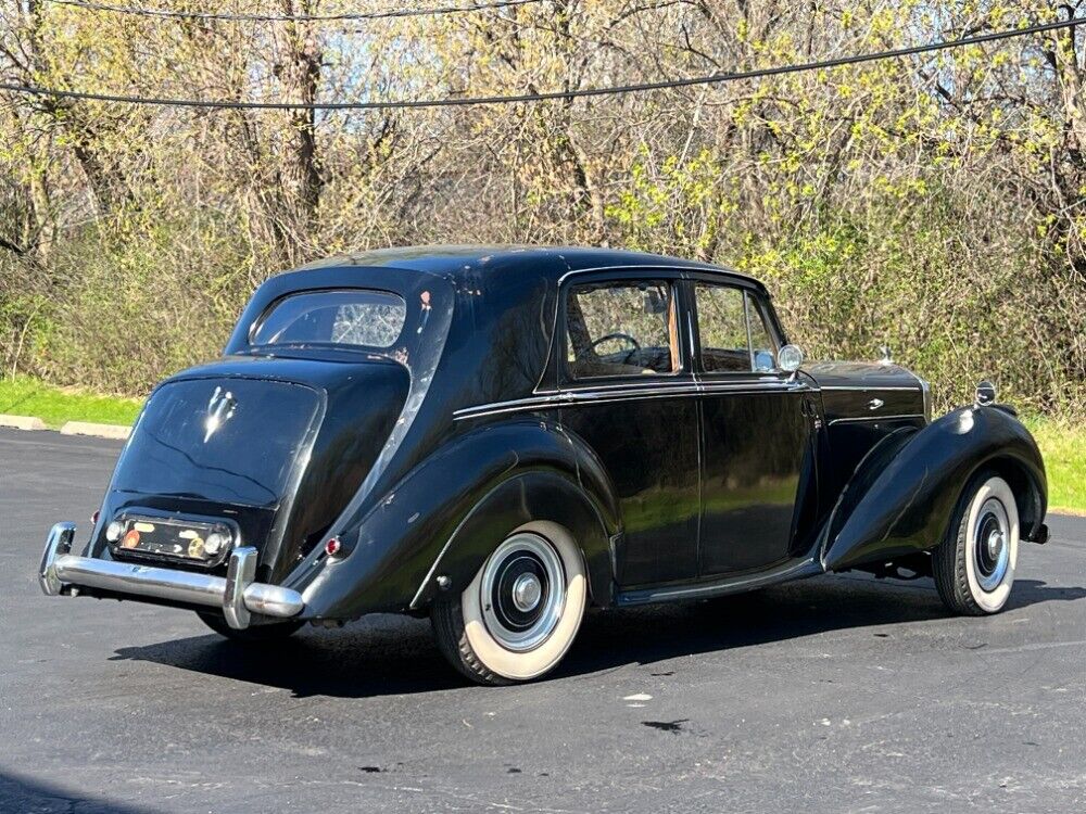 Bentley-MK-VI-LHD-1950-Black-Tan-0-5