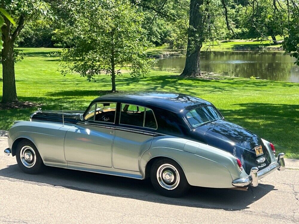 Bentley-S2-Saloon-1962-Black-Black-0-5