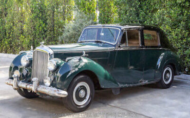 Bentley-Saloon-1956-Green-Other-Color-0-7