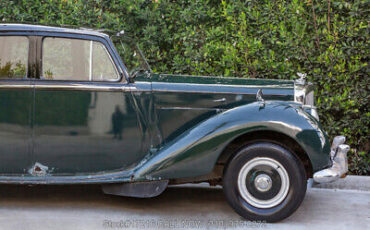 Bentley-Saloon-1956-Green-Other-Color-0-9