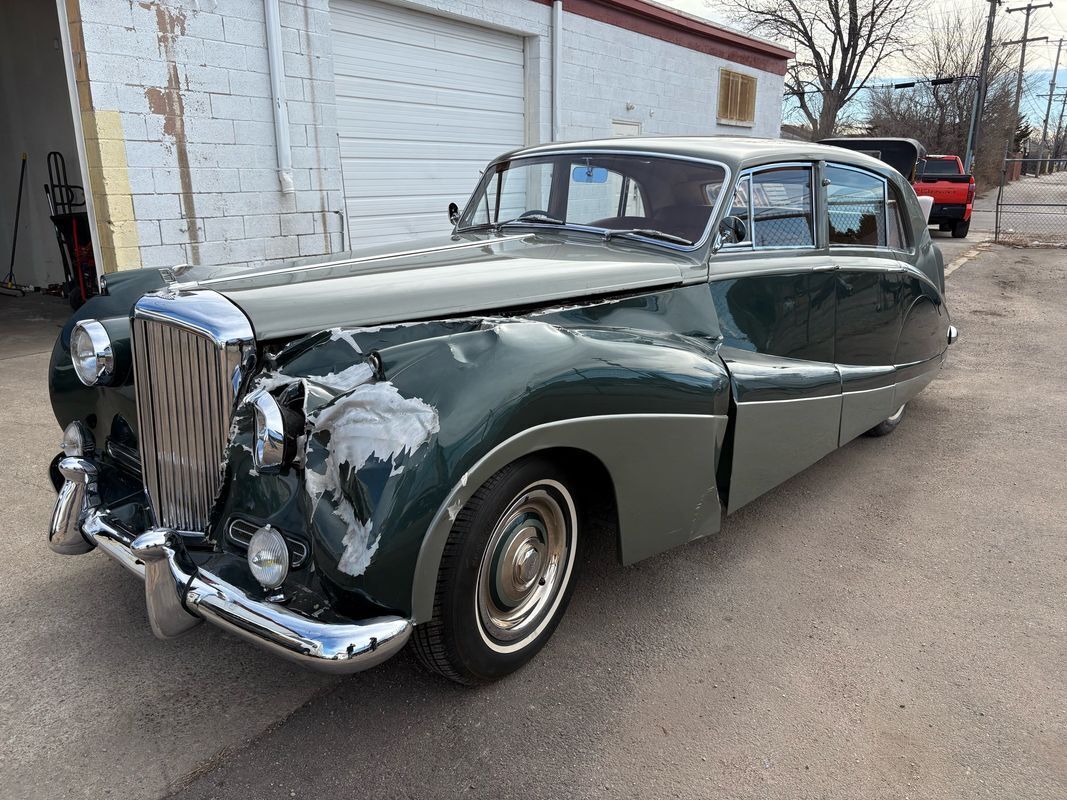 Bentley hooper s1  1956