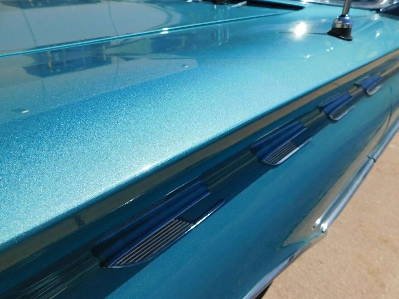 Buick-Electra-Cabriolet-1960-Turquoise-Blue-45337-8