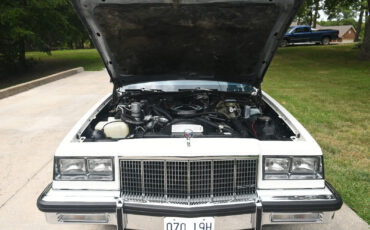 Buick-Electra-Coupe-1984-White-87574-9