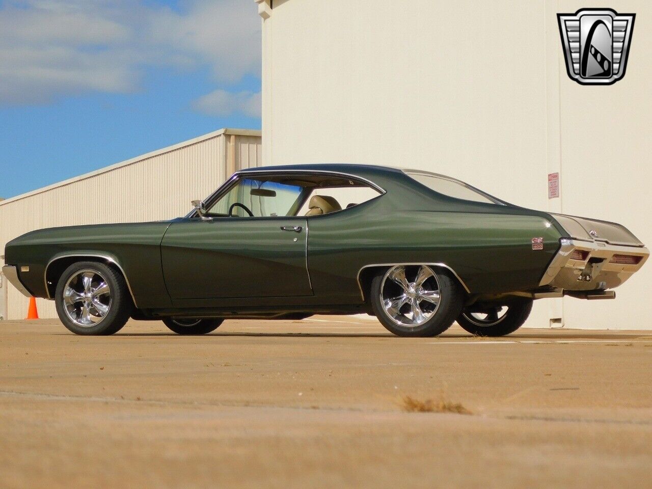 Buick-GS-1969-Green-Tan-71687-3