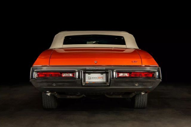 Buick-Grand-National-Cabriolet-1972-Orange-White-95297-6