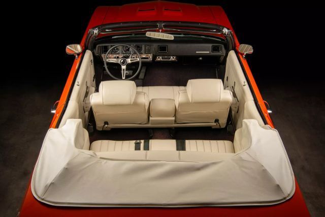 Buick-Grand-National-Cabriolet-1972-Orange-White-95297-7