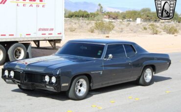 Buick-LeSabre-1970-Gray-Black-1609-5