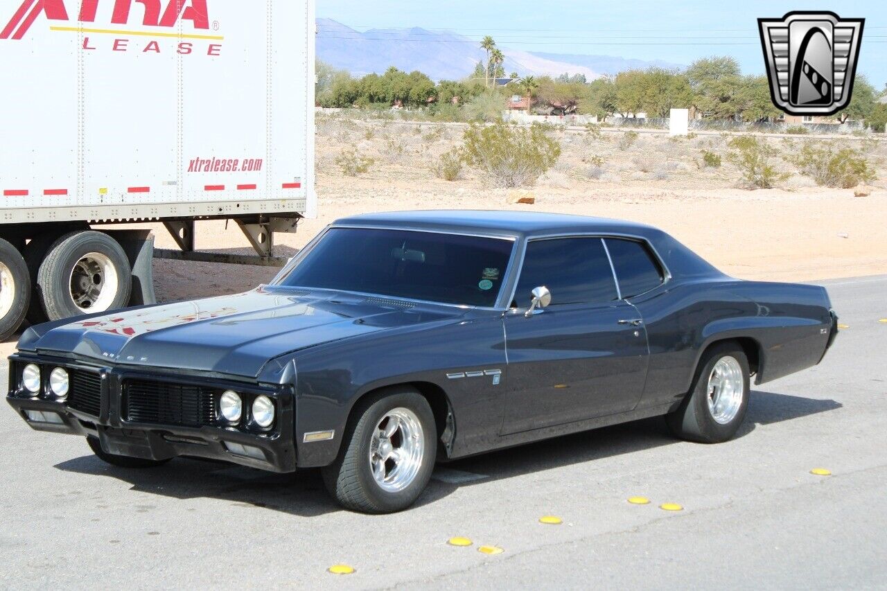 Buick-LeSabre-1970-Gray-Black-1609-5